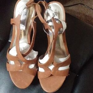 Jennifer Lopez heels